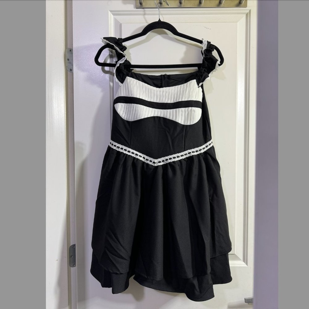 Korean Dress Black and White French Style Cocktail Lace Maid